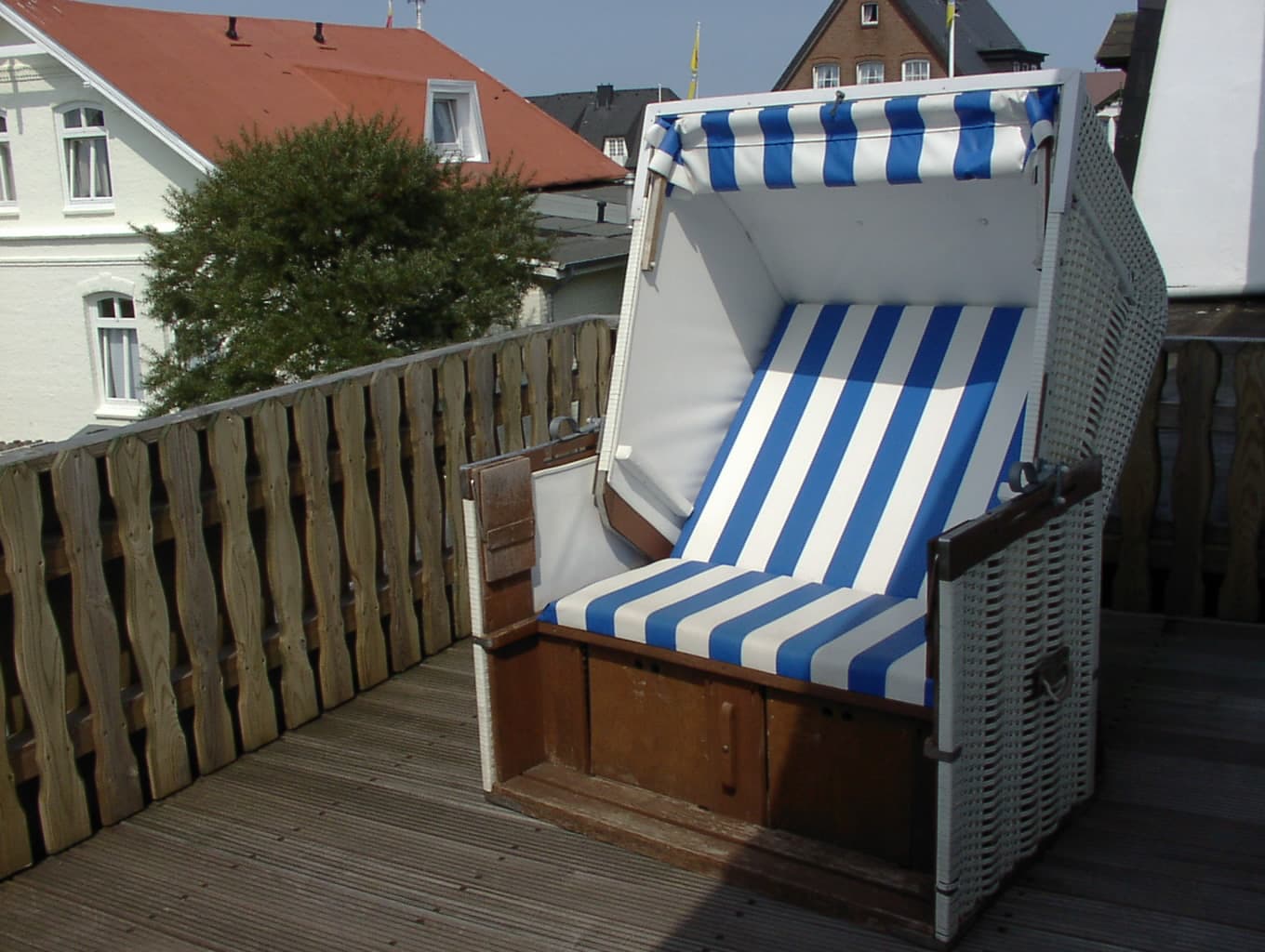 kleines Doppelzimmer mit Balkon